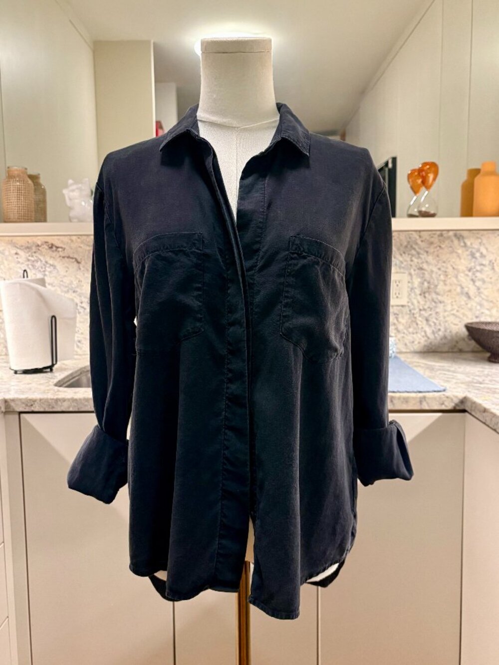 Cloth & Stone 100% Tencel Split Back High Low Button Down Shirt - size small